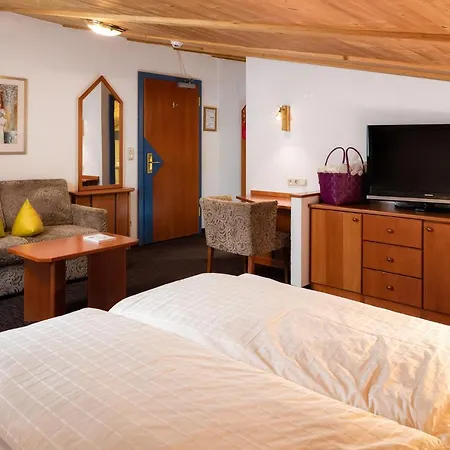 Gabriela Hotel