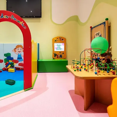 Gabriela Inklusive Super Sommer Card 호텔 세르파우스