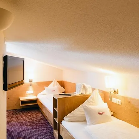 Gabriela Inklusive Super Sommer Card 4* 세르파우스