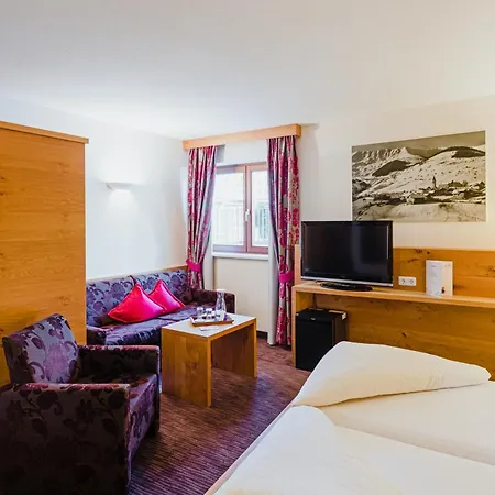 Gabriela Inklusive Super Sommer Card 4* 세르파우스