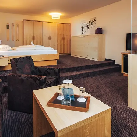 Gabriela Inklusive Super Sommer Card 4*