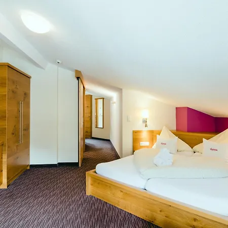 Gabriela Inklusive Super Sommer Card 4* 세르파우스