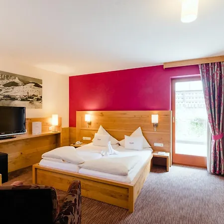 Gabriela Inklusive Super Sommer Card 세르파우스