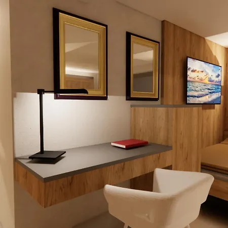 Hotel Gabriela 4*