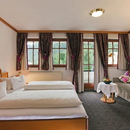 Gabriela Inklusive Super Sommer Card