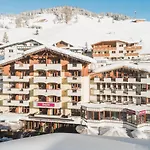 Gabriela Inklusive Super Sommer Card Hotel Serfaus